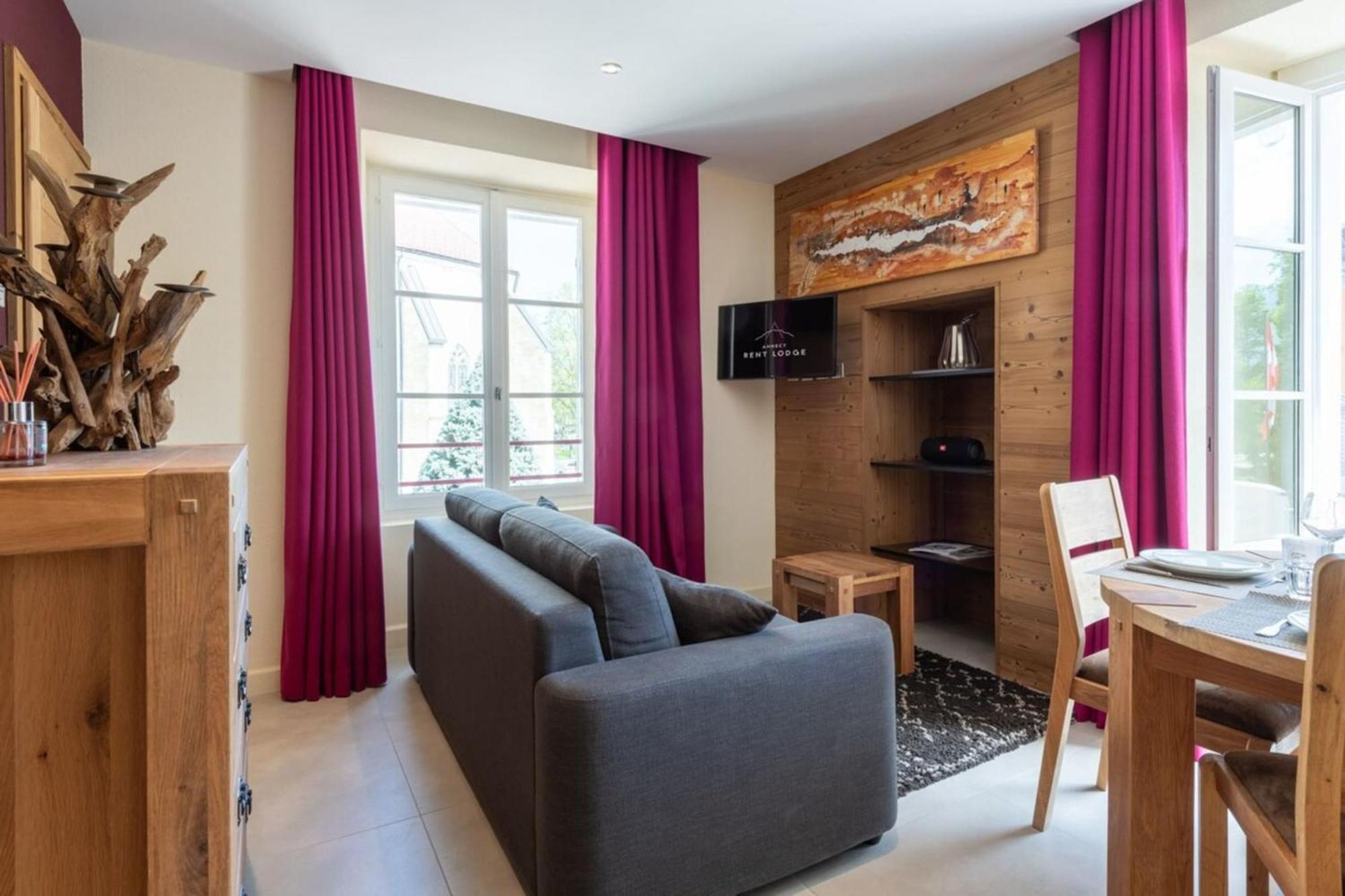 Carpates Annecy Rent Lodge Eksteriør billede